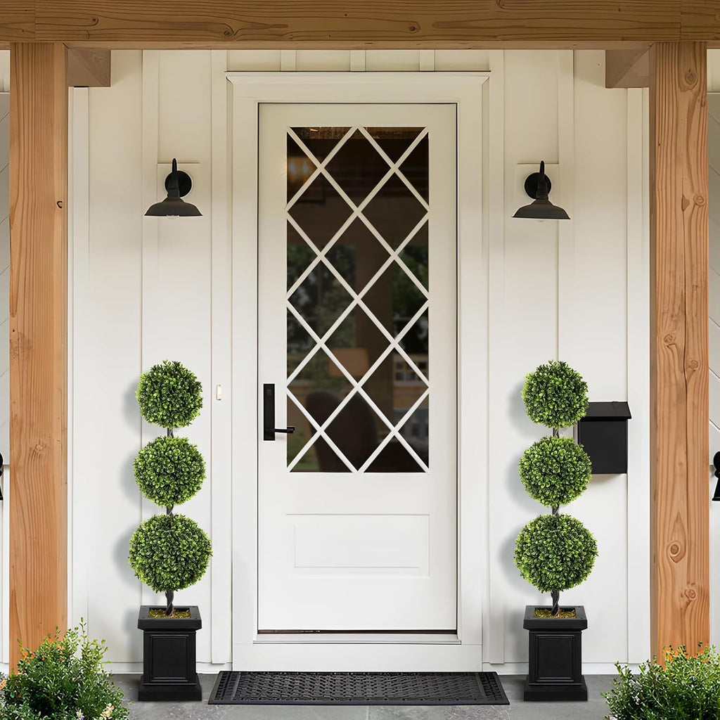 Set of 2 3.5ft Artificial Boxwood Topiary Trees V85578