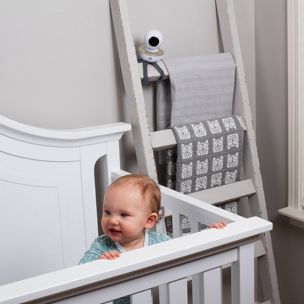 5x22 Video Baby Monitor with Two Cameras W7683