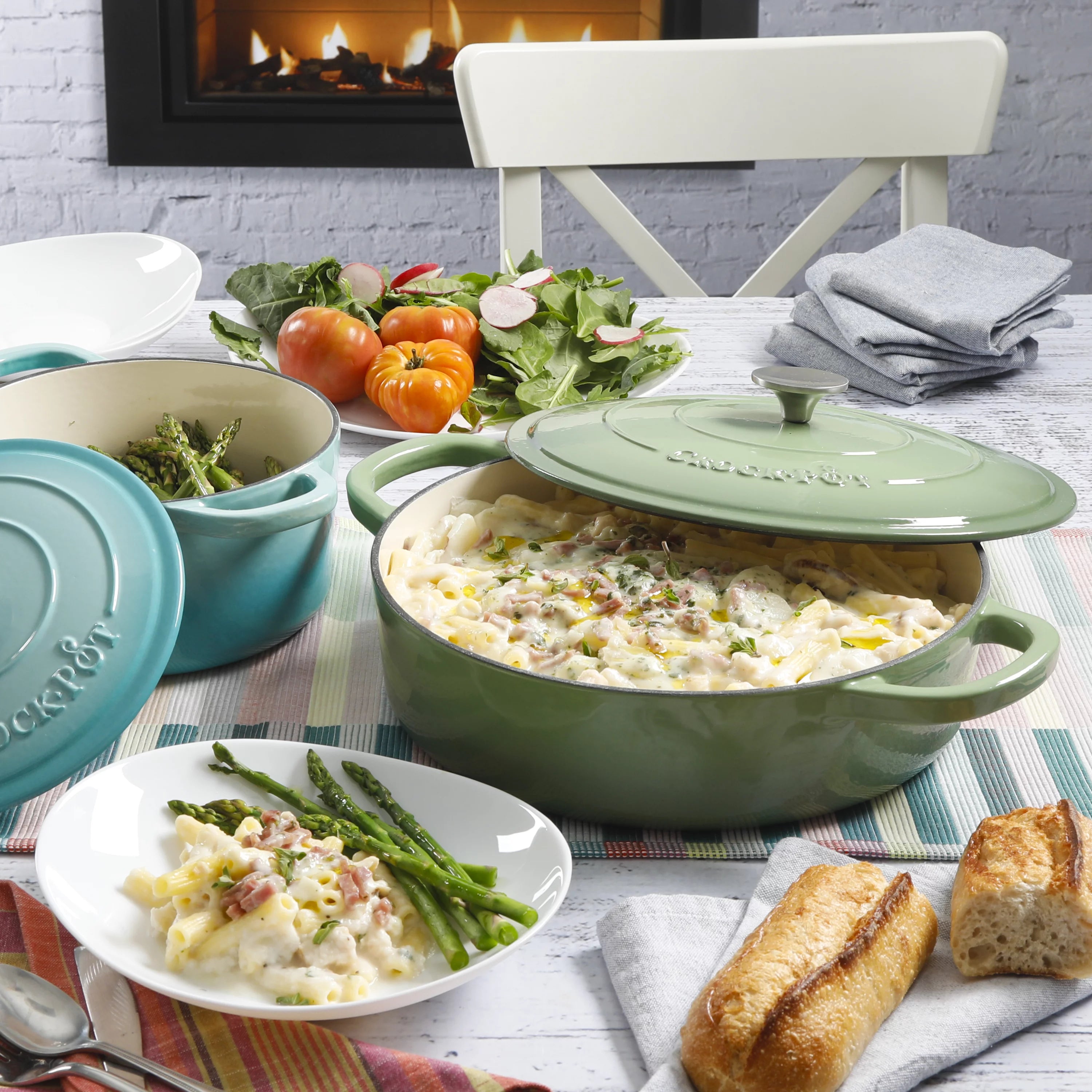 Pistachio Green 5-Quart Braiser E3118