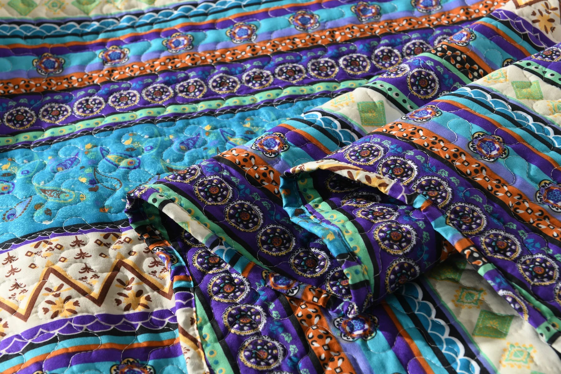 King Size 3 Piece Quilt Set Q94316
