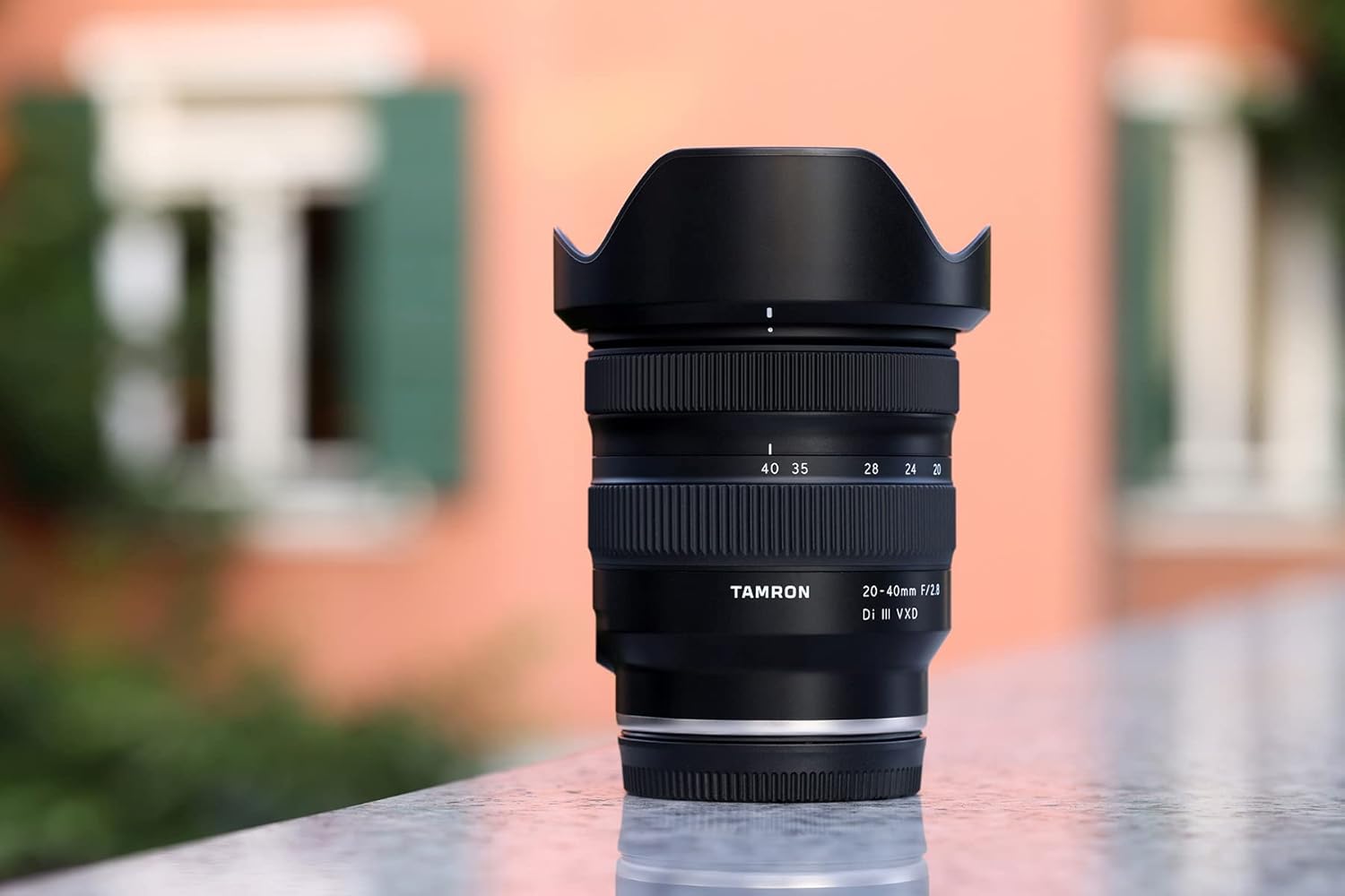 20-40mm f/2.8 Lens for Sony E-Mount Full Frame Mirrorless Cameras Black C85044