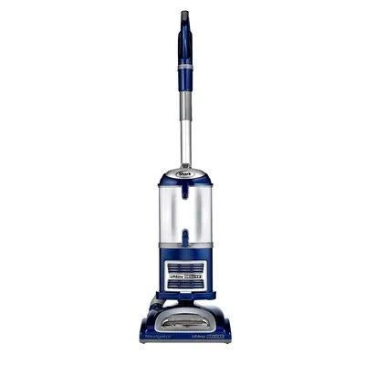 Bagless Upright Vacuum J31502