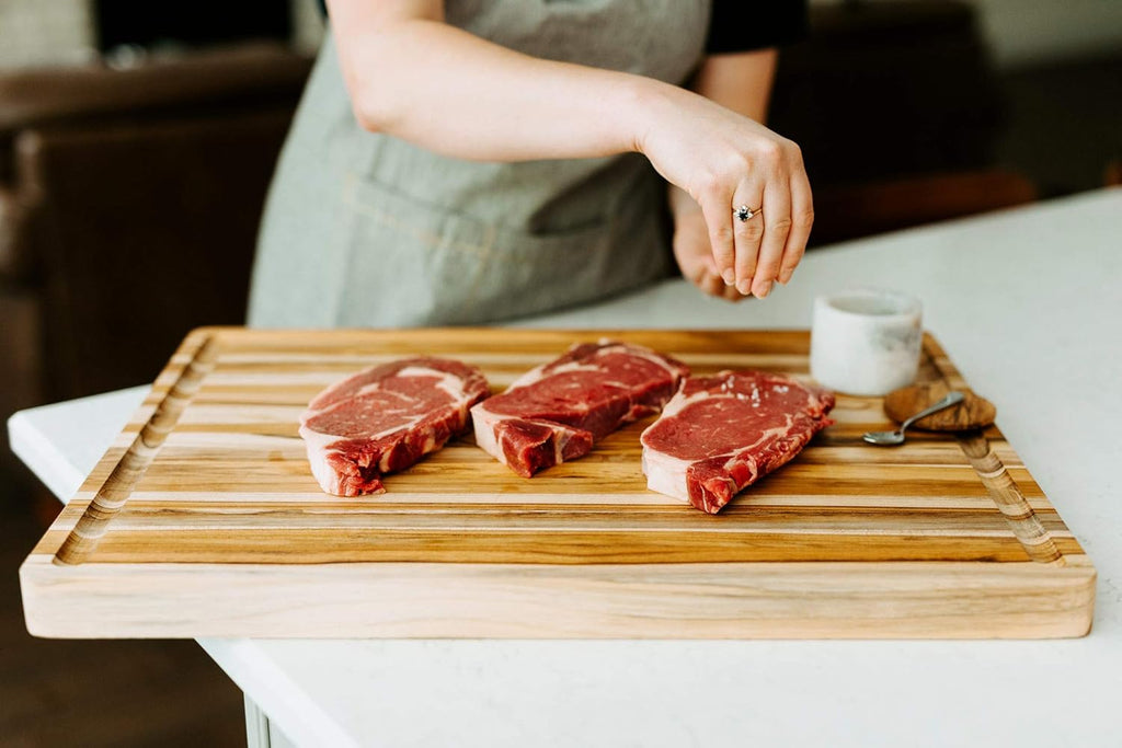 Large Wooden Cutting Board with Juice Groove, 24 x 18 x 1.5 Inch L51231
