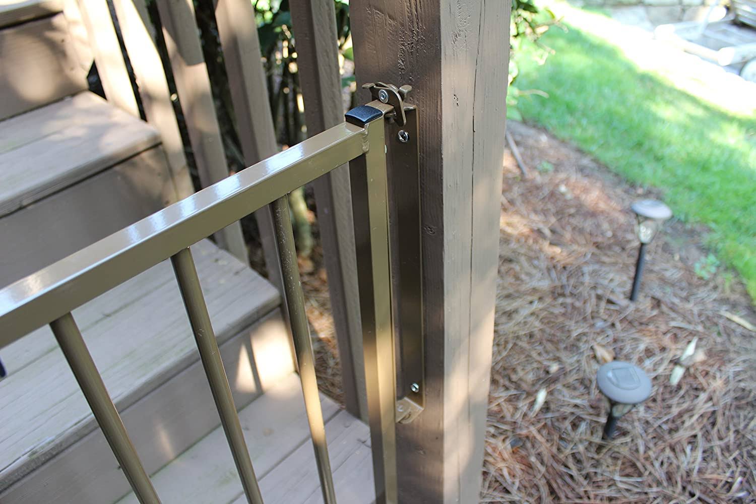 Brown Outdoor Safety Gate L1898