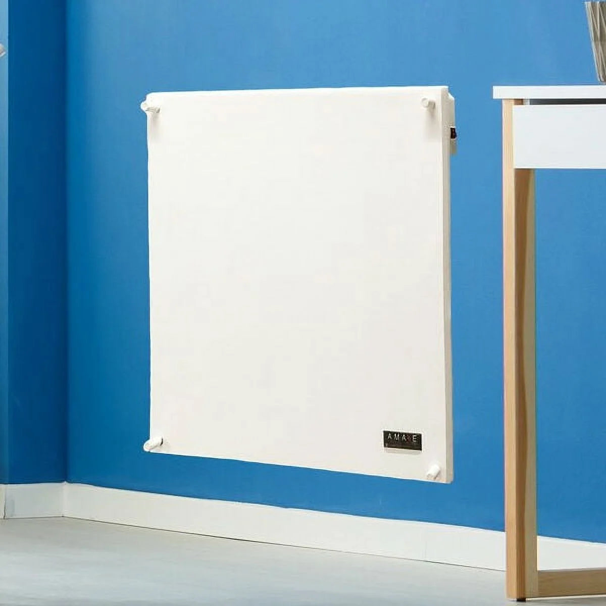 400-Watt Electric Wall Mounted Space Heater C8283