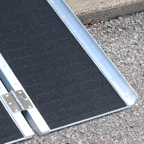 7 FT Aluminum Wheelchair Ramp, 600 LB F319720
