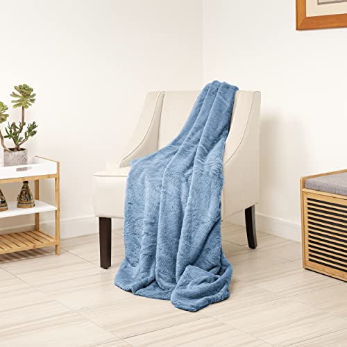 Faux Fur Reversible Large Throw Blanket (45x72, Oyster) Q77384