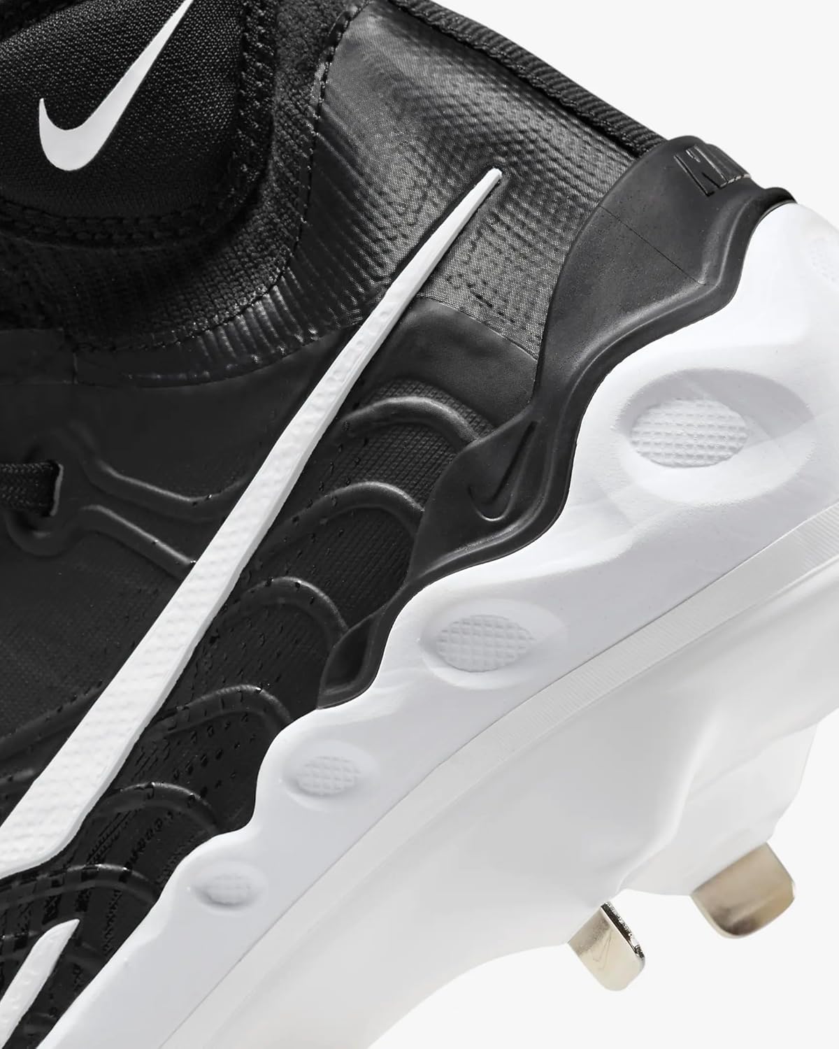 Metal Baseball Cleats V426832