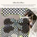 Bone-Shaped Pet Feeding Mat with Gold Dots X996