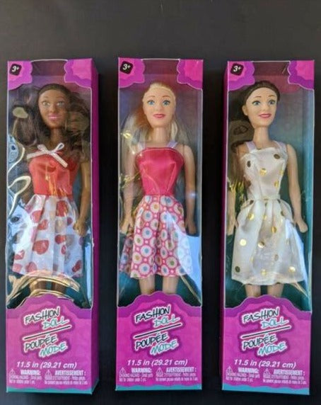 Pink 12" Fashion Doll Carrier with 3 Dolls O94092
