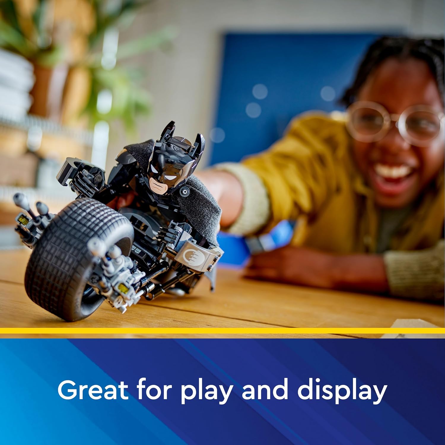 Batman Figure and Motorcycle Bat-Pod Toy for Kids 12+ Years Old Adventure Set B20858