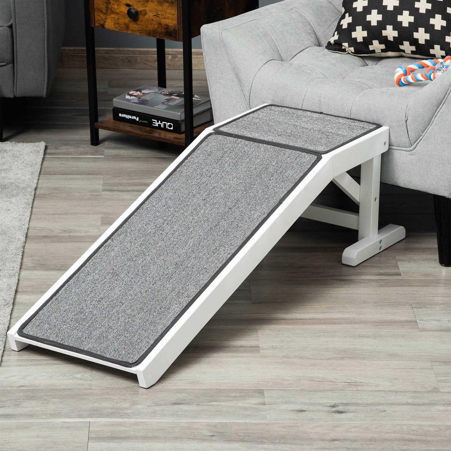Pet Ramp with Non-Slip Carpet and Top Platform A7225
