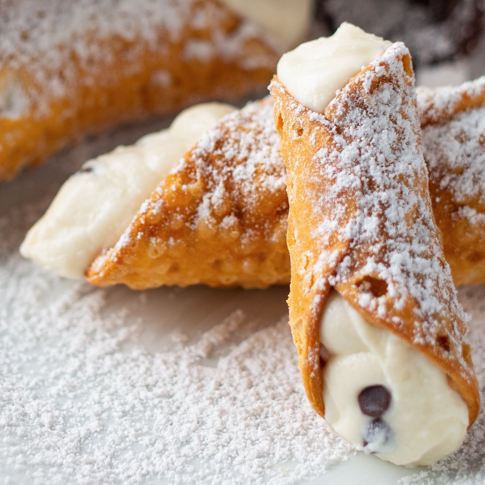 Classic Cannoli Kit (12x Pack) Family Size I100226