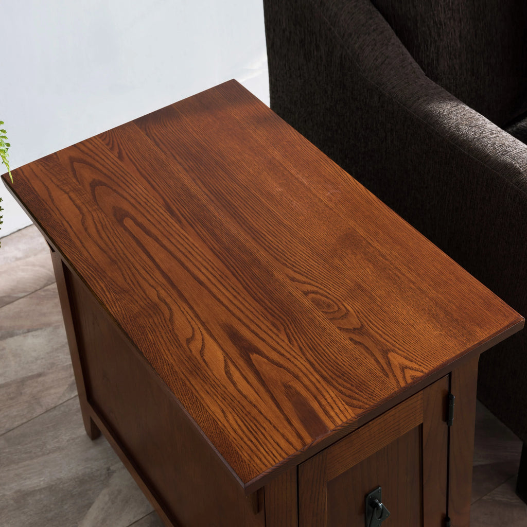 Russet Solid Wood End Table Q27987